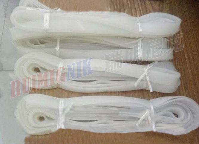 硅膠大U小V.jpg 硅膠大U小V.jpg